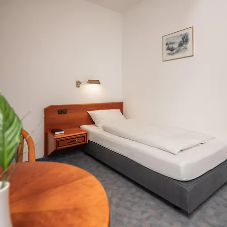 Genusshotel Rhoenblick Ostheim (Bavaria)